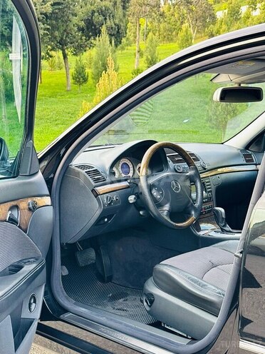 Mercedes E 220 d 2004, 480,000 km - 2.2 l - Bakı