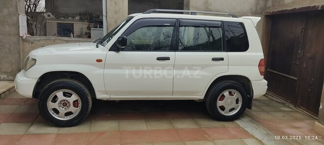 Mitsubishi Pajero io 1999, 240,900 km - 1.8 l - Bakı