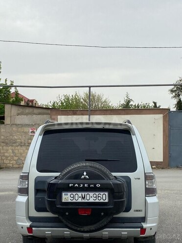 Mitsubishi Pajero 2007, 280,000 km - 3.0 л - Bakı