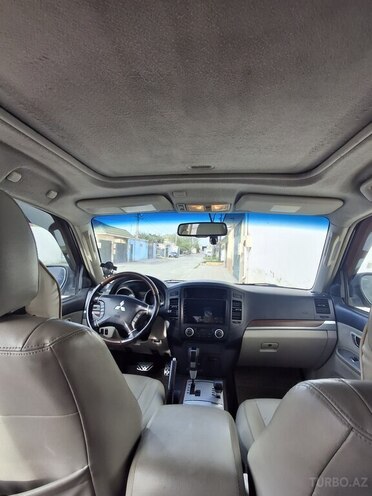 Mitsubishi Pajero 2007, 280,000 km - 3.0 л - Bakı