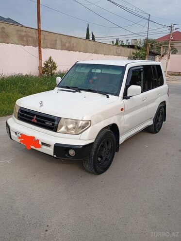 Mitsubishi Pajero io 1999, 370,000 km - 1.8 л - Bakı