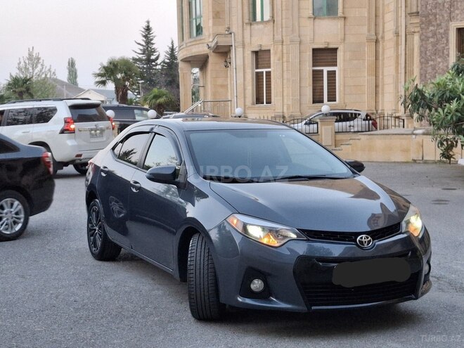 Toyota Corolla 2015, 76,000 km - 1.8 l - Bakı