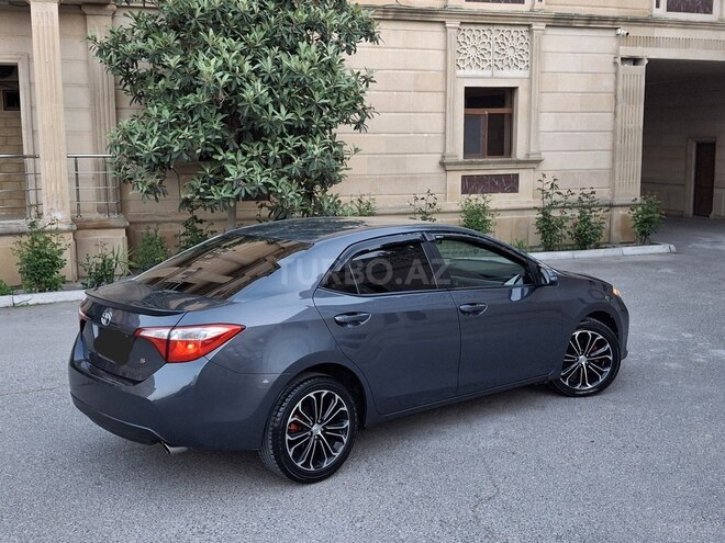 Toyota Corolla 2015, 76,000 km - 1.8 l - Bakı