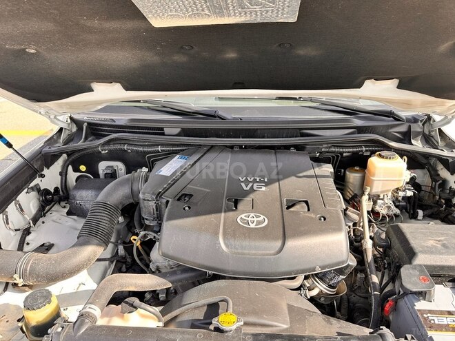 Toyota Land Cruiser 2011, 146,939 km - 4.0 л - Bakı