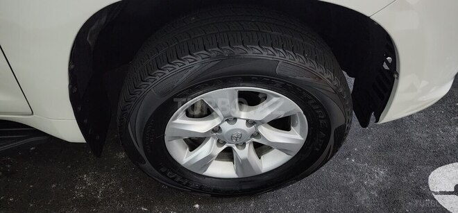 Toyota Land Cruiser Prado 2010, 230,000 km - 2.7 l - Bakı