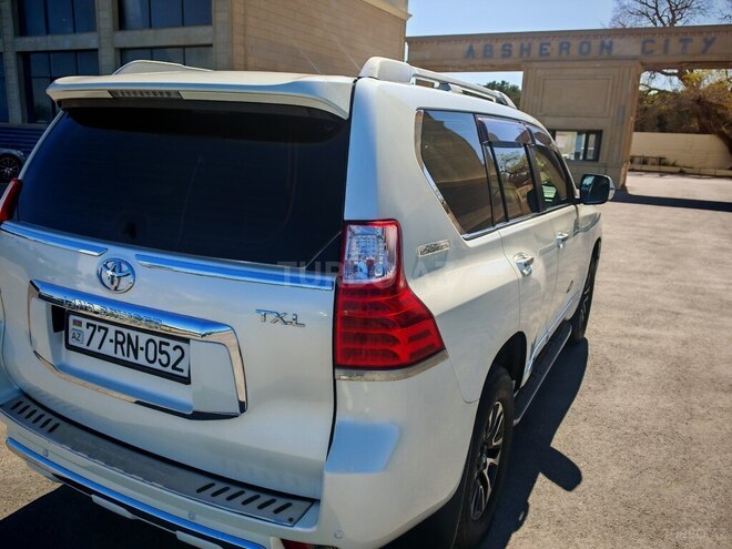 Toyota Land Cruiser Prado 2013, 130,250 km - 2.7 l - Bakı