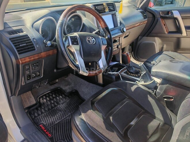 Toyota Land Cruiser Prado 2013, 130,250 km - 2.7 l - Bakı