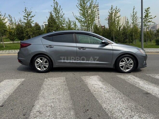 Hyundai Elantra 2019, 100,584 km - 2.0 л - Bakı