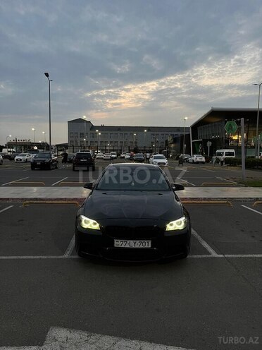 BMW 520 2014, 180,000 km - 2.0 l - Bakı