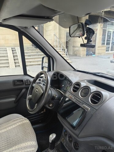 Ford Tourneo Connect 2009, 404,000 km - 1.8 l - Bakı