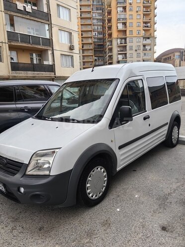 Ford Tourneo Connect 2009, 404,000 km - 1.8 l - Bakı