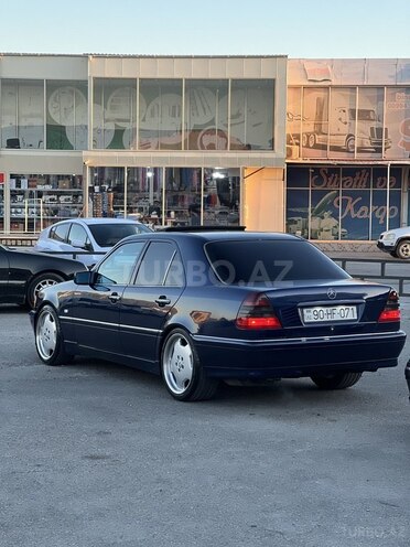 Mercedes C 240 2000, 350,000 km - 2.4 l - Bakı