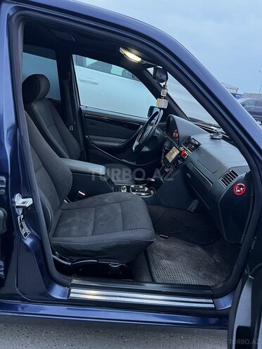 Mercedes C 240 2000, 350,000 km - 2.4 l - Bakı