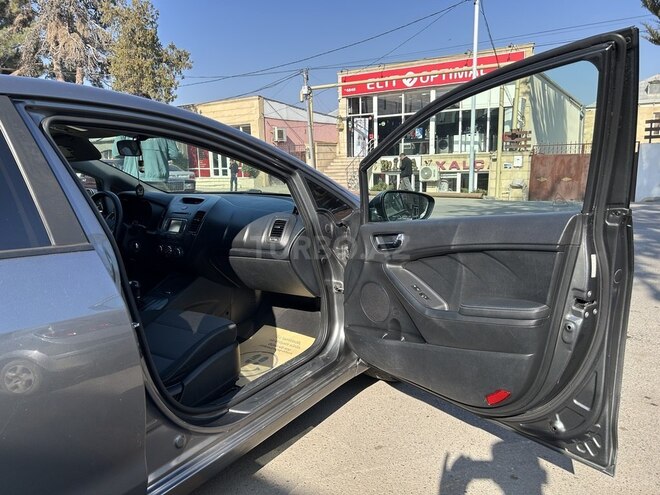 Kia Forte 2016, 186,845 km - 1.8 l - Qazax