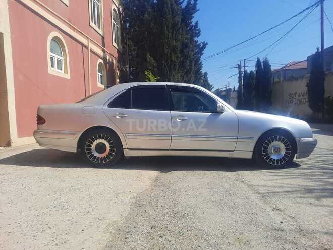 Mercedes E 220 d 2000, 425,000 km - 2.2 l - Bakı