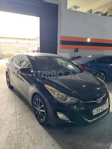 Hyundai Elantra 2011, 320,000 km - 1.8 l - Bakı