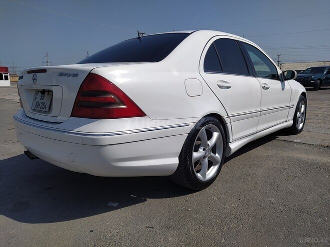 Mercedes C 230 2006, 397,000 km - 2.5 l - Bakı