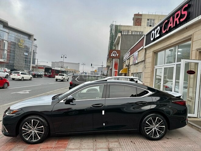Lexus ES 300h 2025, 0 km - 2.5 l - Bakı