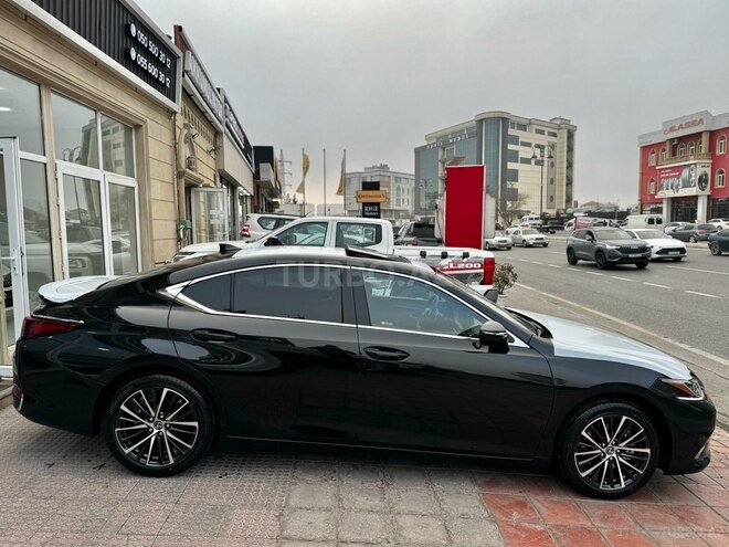 Lexus ES 300h 2025, 0 km - 2.5 l - Bakı