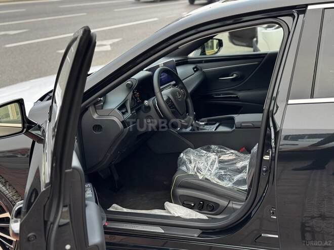Lexus ES 300h 2025, 0 km - 2.5 l - Bakı