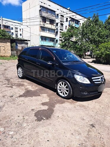 Mercedes B 170 2006, 168,000 km - 1.7 l - Gəncə