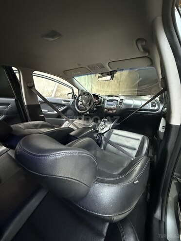 Kia K3 2015, 177,000 km - 1.6 l - Bakı