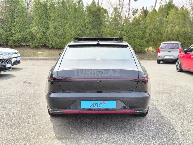 Hyundai Grandeur-5
