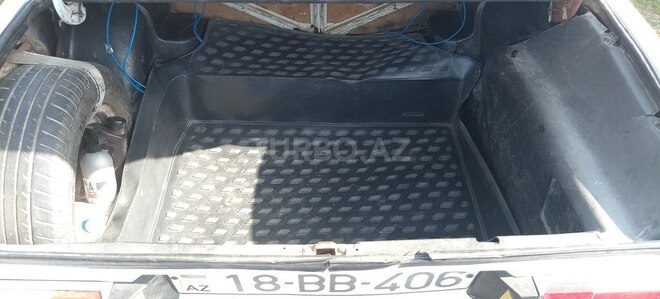 LADA (VAZ) 2106 1998, 50,000 km - 1.5 l - Sabirabad