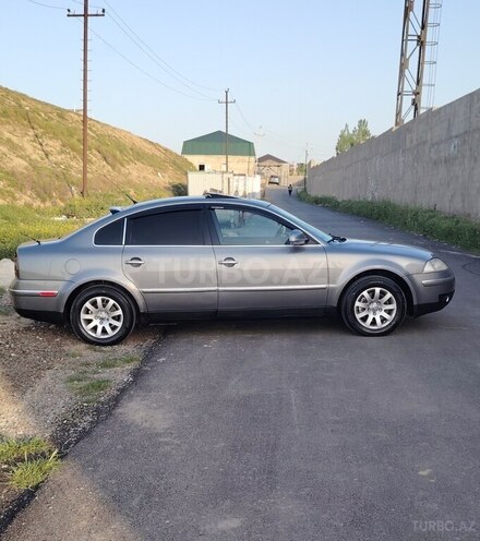 Volkswagen Passat 2004, 234,312 km - 1.8 л - Bakı