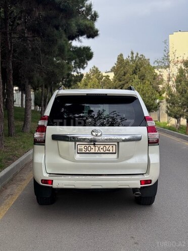 Toyota Land Cruiser Prado 2014, 150,000 km - 3.0 л - Bakı