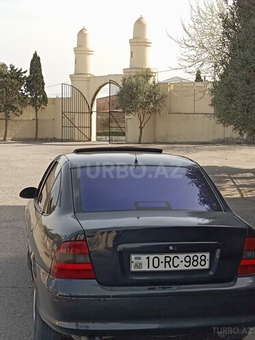 Opel Vectra 1997, 350,000 km - 2.5 l - Bakı