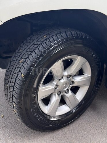 Toyota Land Cruiser Prado 2014, 150,000 km - 3.0 л - Bakı