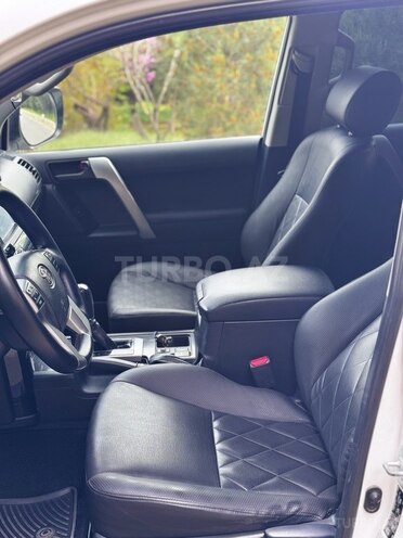 Toyota Land Cruiser Prado 2014, 150,000 km - 3.0 л - Bakı