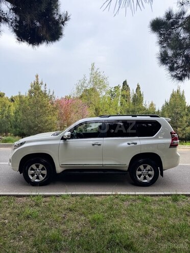 Toyota Land Cruiser Prado 2014, 150,000 km - 3.0 л - Bakı