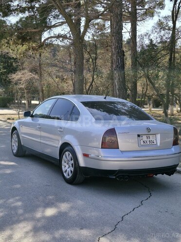 Volkswagen Passat 2001, 225,000 km - 1.8 l - Sumqayıt