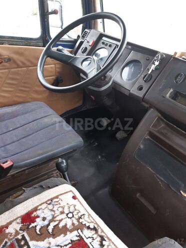 Mercedes 811 D 1995, 330,000 km - 4.3 l - Bərdə
