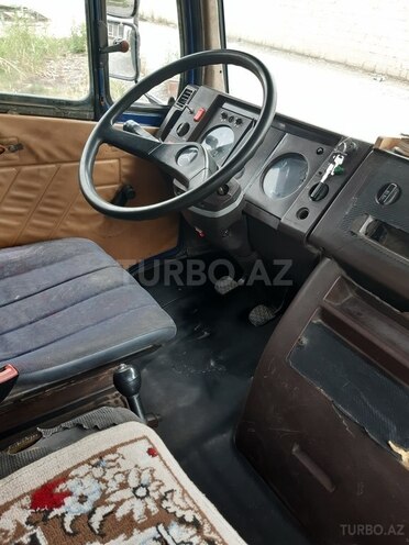 Mercedes 811 D 1995, 330,000 km - 4.3 l - Bərdə