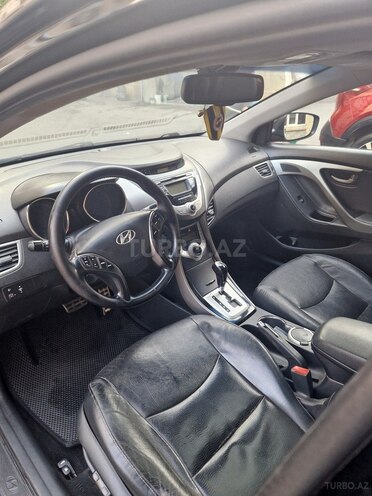 Hyundai Elantra 2012, 256,000 km - 1.8 л - Bakı