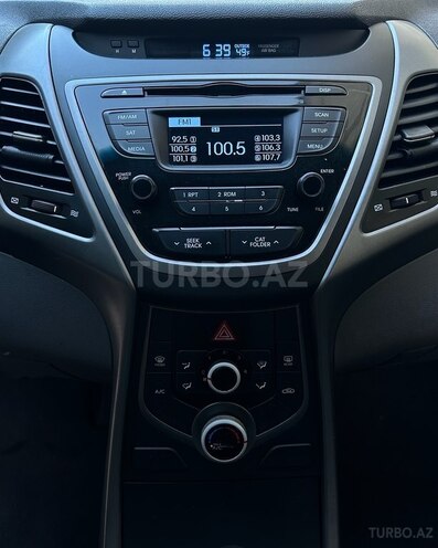 Hyundai Elantra 2015, 160,000 km - 1.8 l - Bakı