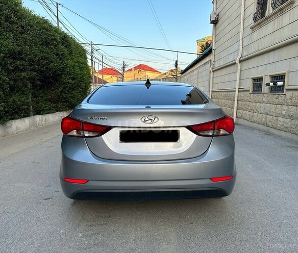 Hyundai Elantra 2015, 160,000 km - 1.8 l - Bakı