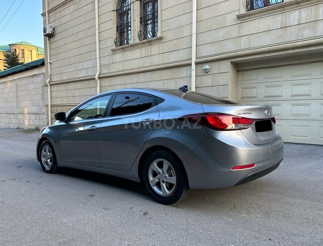 Hyundai Elantra 2015, 160,000 km - 1.8 l - Bakı