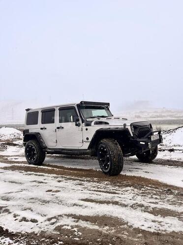 Jeep Wrangler-2