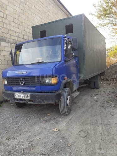 Mercedes 811 D 1995, 330,000 km - 4.3 l - Bərdə
