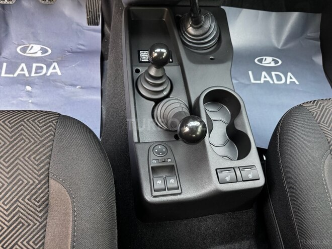 LADA (VAZ) Niva 2025, 0 km - 1.7 л - Bakı
