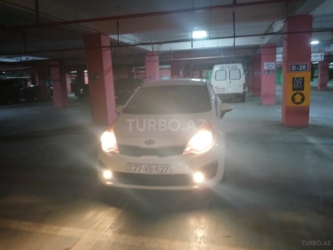 Kia Pride 2017, 180,000 km - 1.6 l - Bakı
