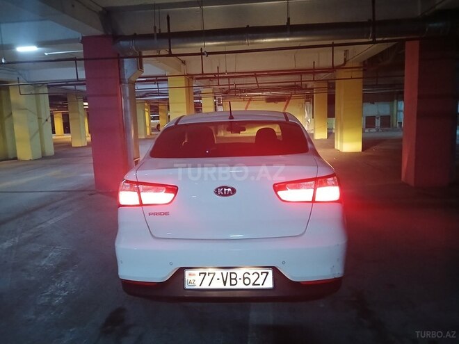 Kia Pride 2017, 180,000 km - 1.6 l - Bakı