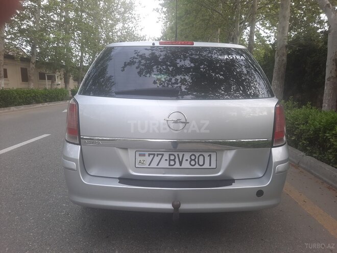 Opel Astra 2006, 260,000 km - 1.4 l - Bakı