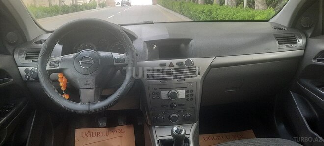 Opel Astra 2006, 260,000 km - 1.4 l - Bakı