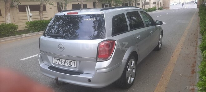 Opel Astra 2006, 260,000 km - 1.4 l - Bakı