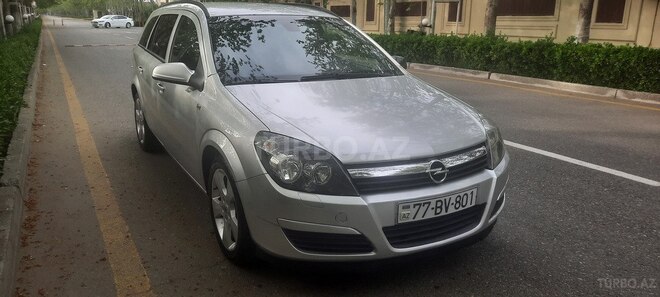 Opel Astra 2006, 260,000 km - 1.4 l - Bakı